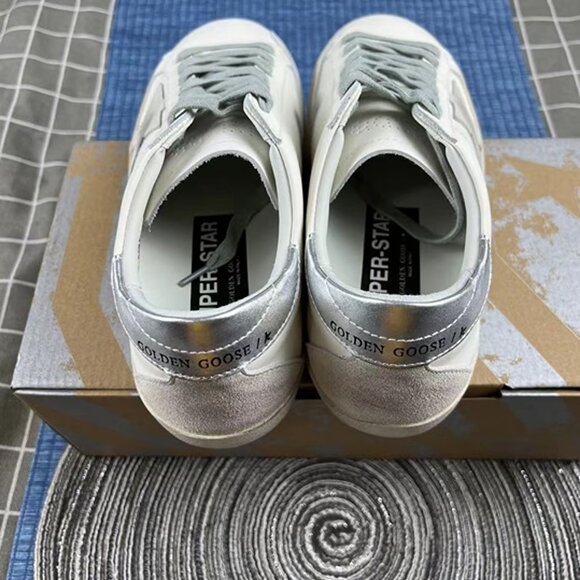 Golden Goose Super-Star Sneaker - Picture 6 of 7